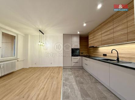 Pronájem bytu, 3+kk, 77 m²