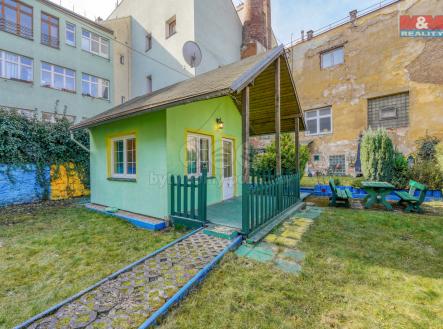 Prodej - pozemek, zahrada, 323 m²