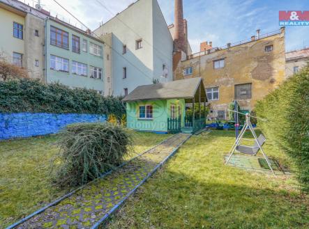 Prodej - pozemek, zahrada, 323 m²