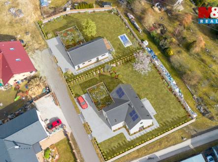 Prodej pozemku pro bydlení, 1 887 m²