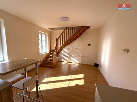 Pronájem bytu, 2+kk, 74 m²