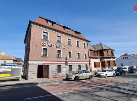 Pronájem kanceláře, 271 m²