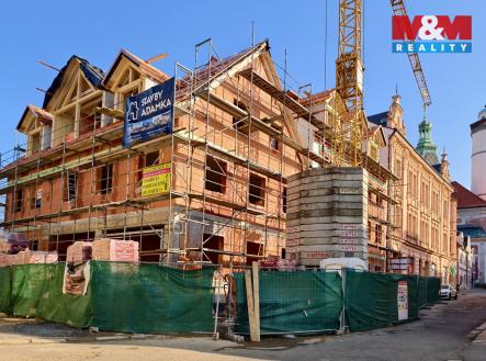 Pronájem kanceláře, 244 m²