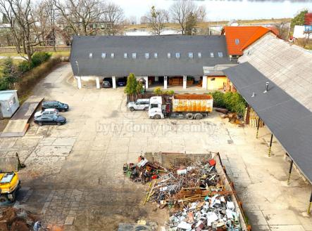 Prodej obchodní prostor, 2 000 m²