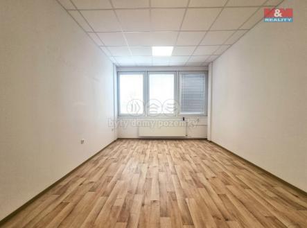 Pronájem - kanceláře, 36 m²