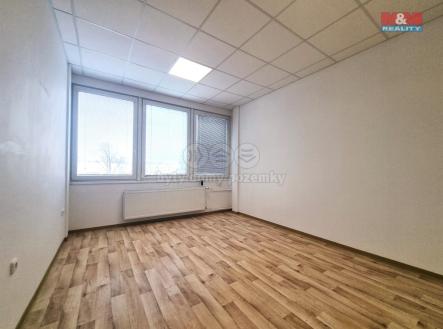 Pronájem - kanceláře, 36 m²