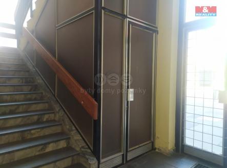 Pronájem - obchodní prostor, 10 m²