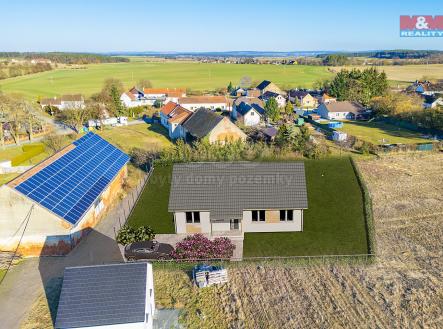 Prodej pozemku pro bydlení, 1 242 m²