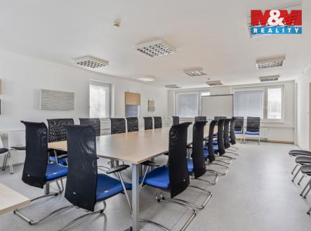 Pronájem kanceláře, 30 m²
