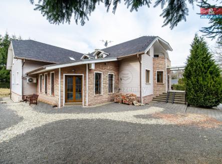 Prodej - hotel, 281 m²
