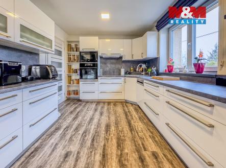 Prodej domu/vily, 200 m²