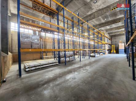 Pronájem skladovací prostor, 511 m²