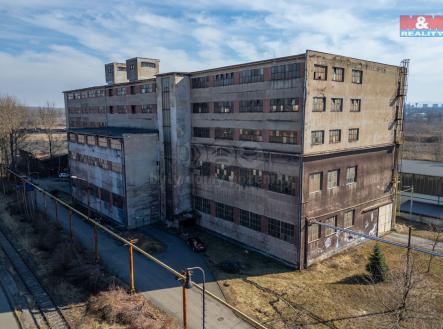 Pronájem výrobní prostor, 12 000 m²