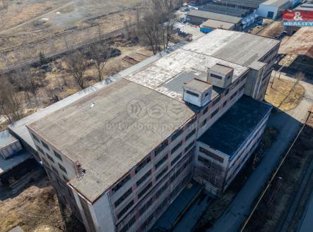 Pronájem výrobní prostor, 12 000 m²
