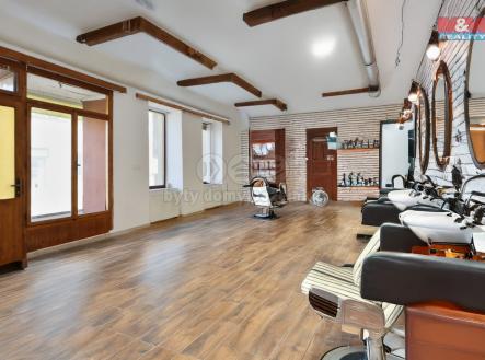 Prodej - obchodní prostor, 70 m²
