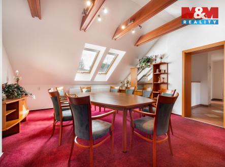 Prodej restaurace, 330 m²