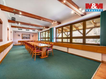 Prodej domu/vily, 330 m²