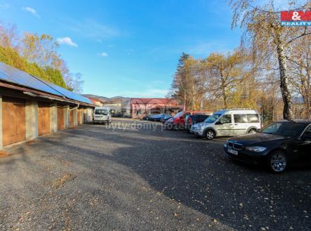 Prodej - obchodní prostor, 592 m²