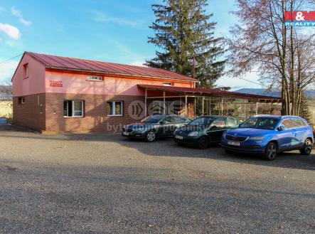 Prodej - obchodní prostor, 592 m²
