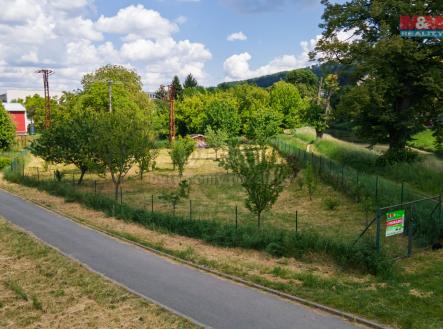 Pronájem pozemku, zahrada, 1 799 m²