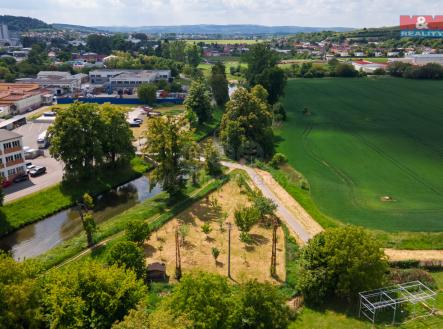 Pronájem pozemku, zahrada, 1 799 m²