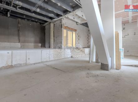 Prodej - obchodní prostor, 128 m²