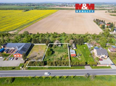 Prodej pozemku pro bydlení, 1 906 m²