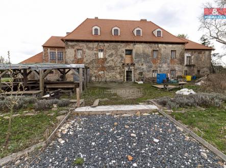 Prodej - hotel, 983 m²