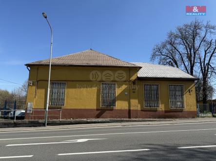 Prodej obchodní prostor, 440 m²