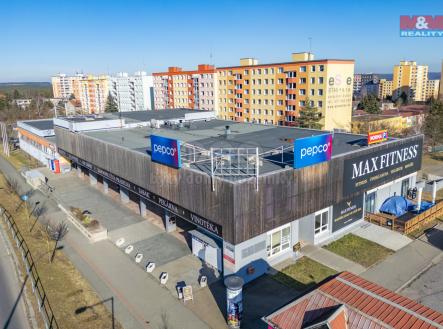 Pronájem - restaurace, 178 m²