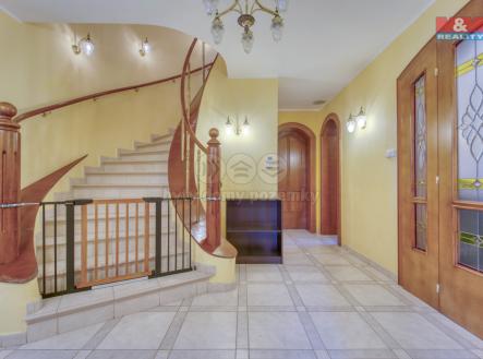 Prodej domu/vily, 328 m²