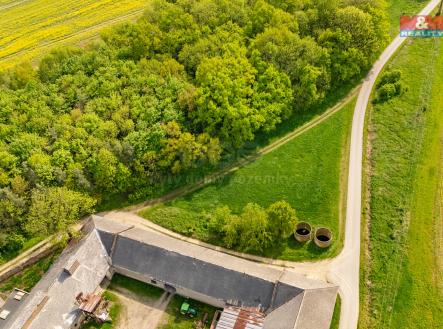Prodej - pozemek, trvalý travní porost, 2 451 m²