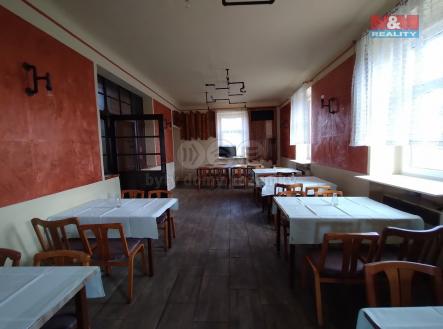 Pronájem restaurace, 450 m²