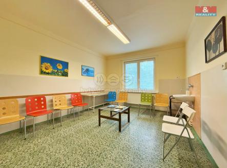Prodej - obchodní prostor, 487 m²