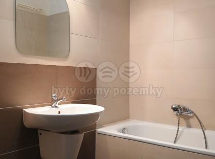 Pronájem bytu, 1+kk, 35 m²