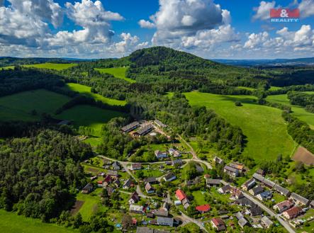 Prodej pozemku pro bydlení, 1 798 m²