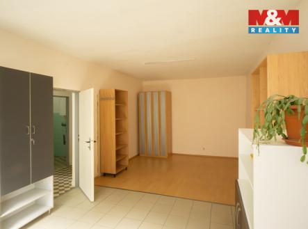 Prodej výrobní prostor, 397 m²