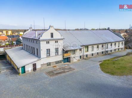 Prodej - obchodní prostor, 3 398 m²