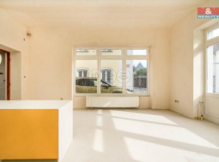Pronájem - dům/vila, 184 m²