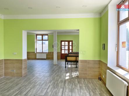 Prodej - restaurace, 854 m²