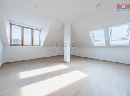 Prodej bytu, 2+kk, 74 m²
