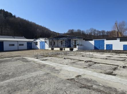 Pronájem obchodní prostor, 2 500 m²