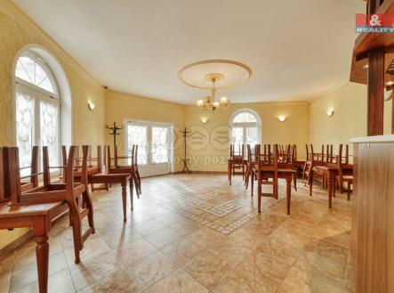 Pronájem restaurace, 132 m²