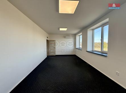 Pronájem - kanceláře, 25 m²