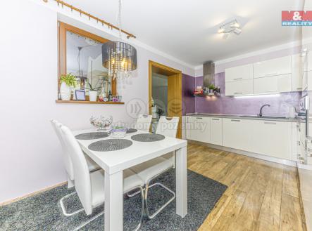 Prodej - dům/vila, 295 m²