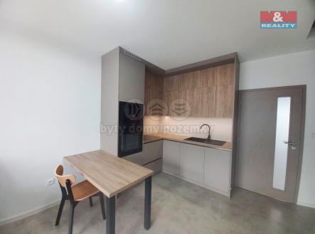 Pronájem bytu, 2+kk, 55 m²