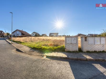 Prodej pozemku pro bydlení, 1 765 m²