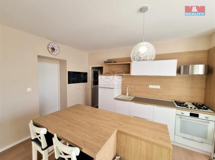 Prodej bytu, 3+1, 90 m²