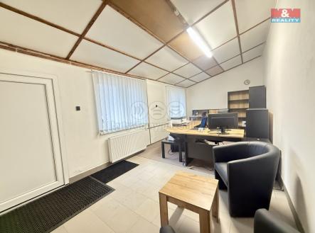 Pronájem - skladovací prostor, 60 m²