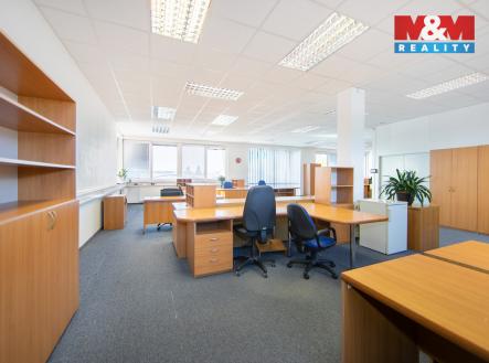 Pronájem kanceláře, 138 m²